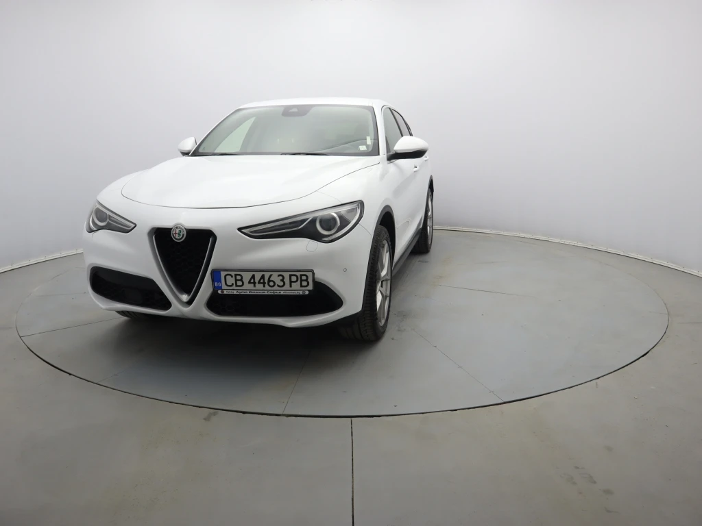 Alfa Romeo Stelvio  - изображение 3