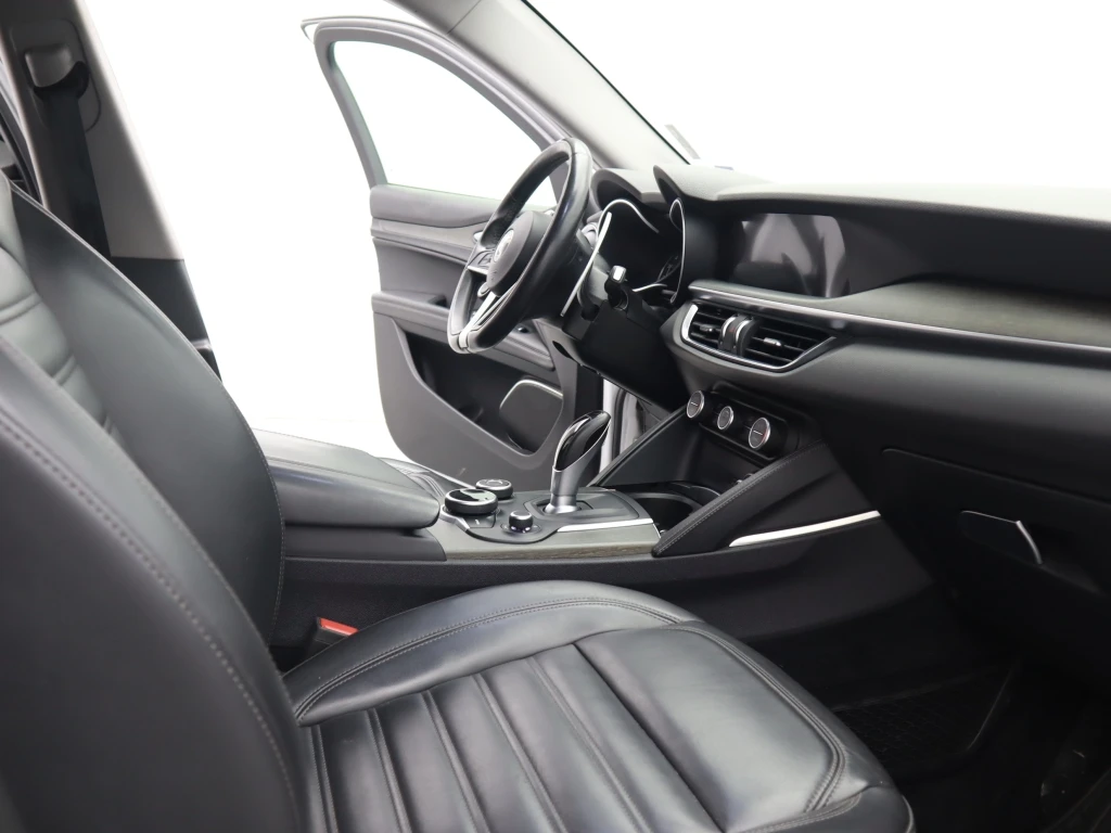 Alfa Romeo Stelvio | Mobile.bg   11