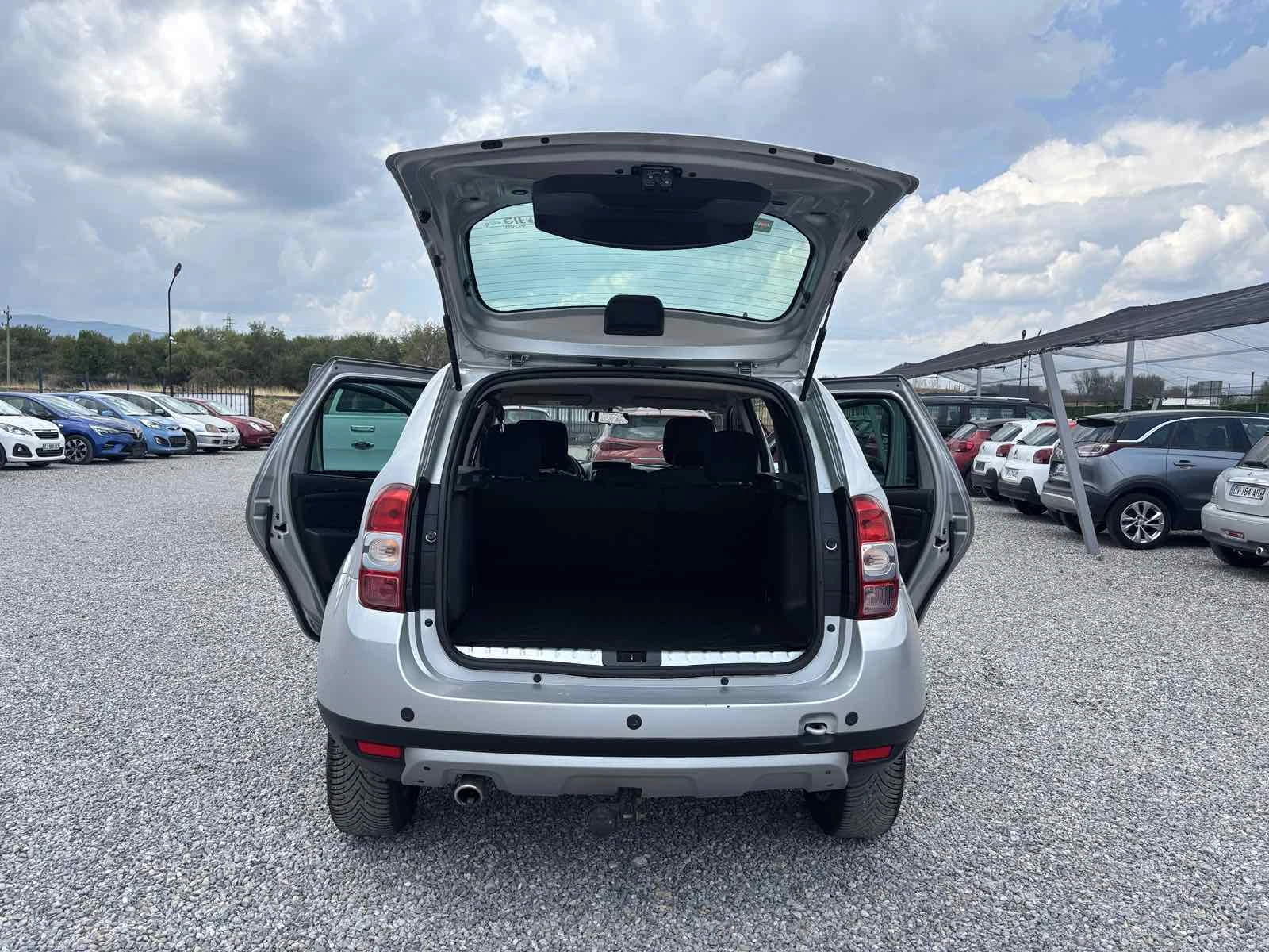 Dacia Duster 1.5 , Нов Внос, 4x4 - изображение 10