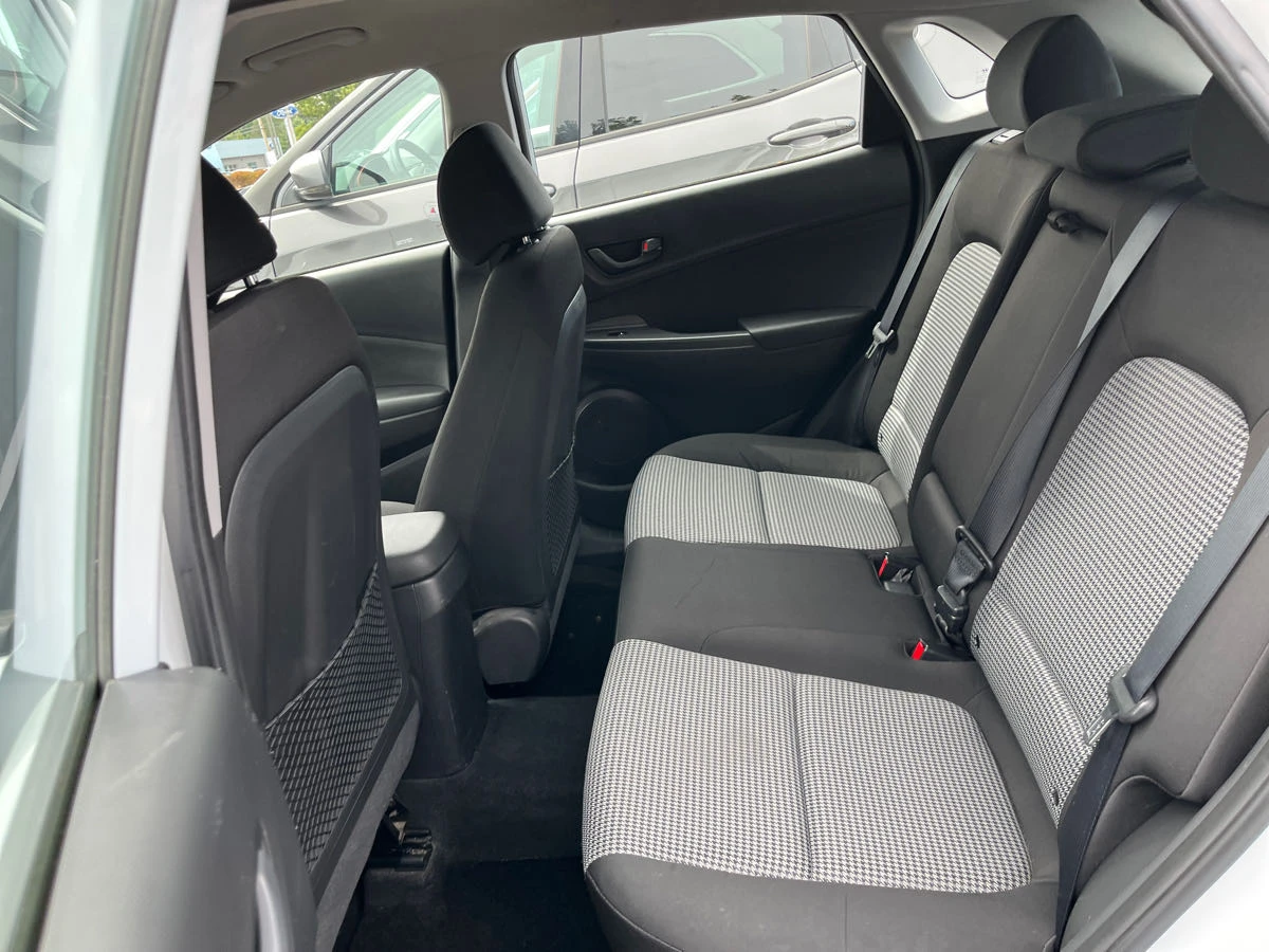 Hyundai Kona * ESSENTIAL * CARFAX * ЦЕНА ДО БГ - изображение 9