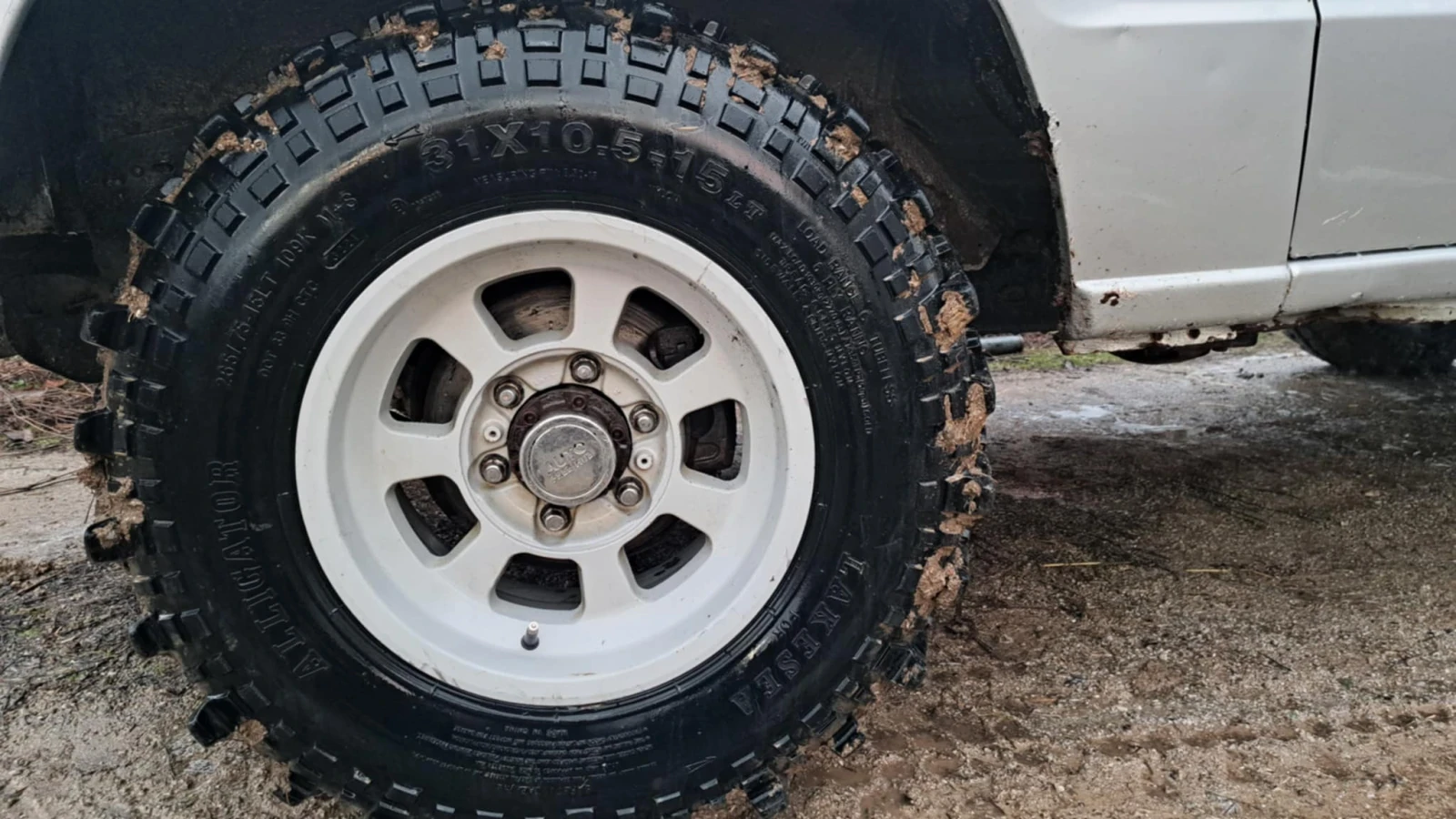 Hyundai Galloper 2500 - изображение 8