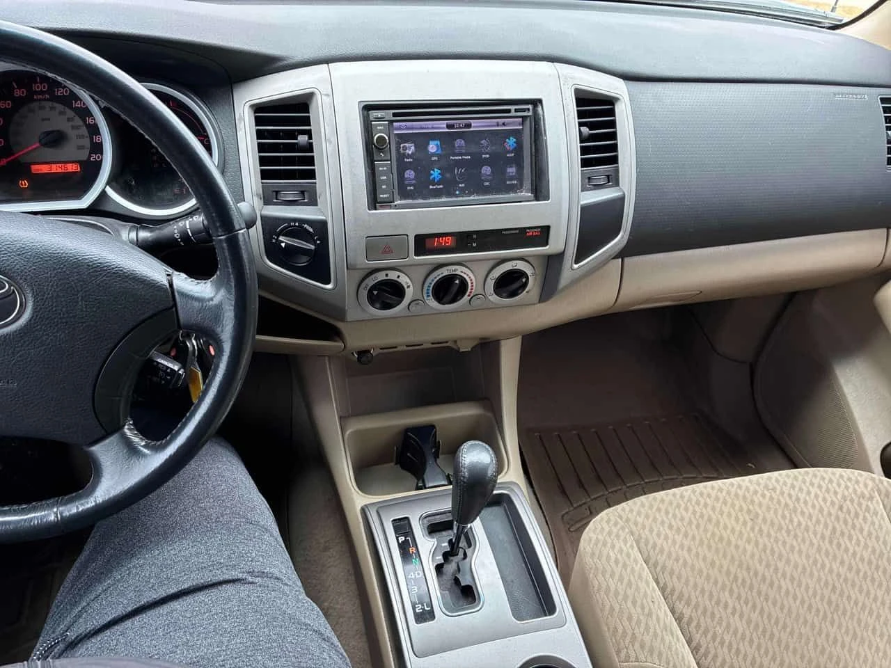 Toyota Tacoma * 4WD DoubleCab V6 Auto * 2 КЛЮЧА* ПОДГРЕВ* KEYLES, снимка 9 - Автомобили и джипове - 54001885