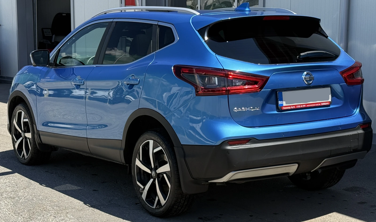 Nissan Qashqai 32467km 1.3DIG-T-159к.с-EURO 6-АВТОМАТИК, снимка 3 - Автомобили и джипове - 54960055