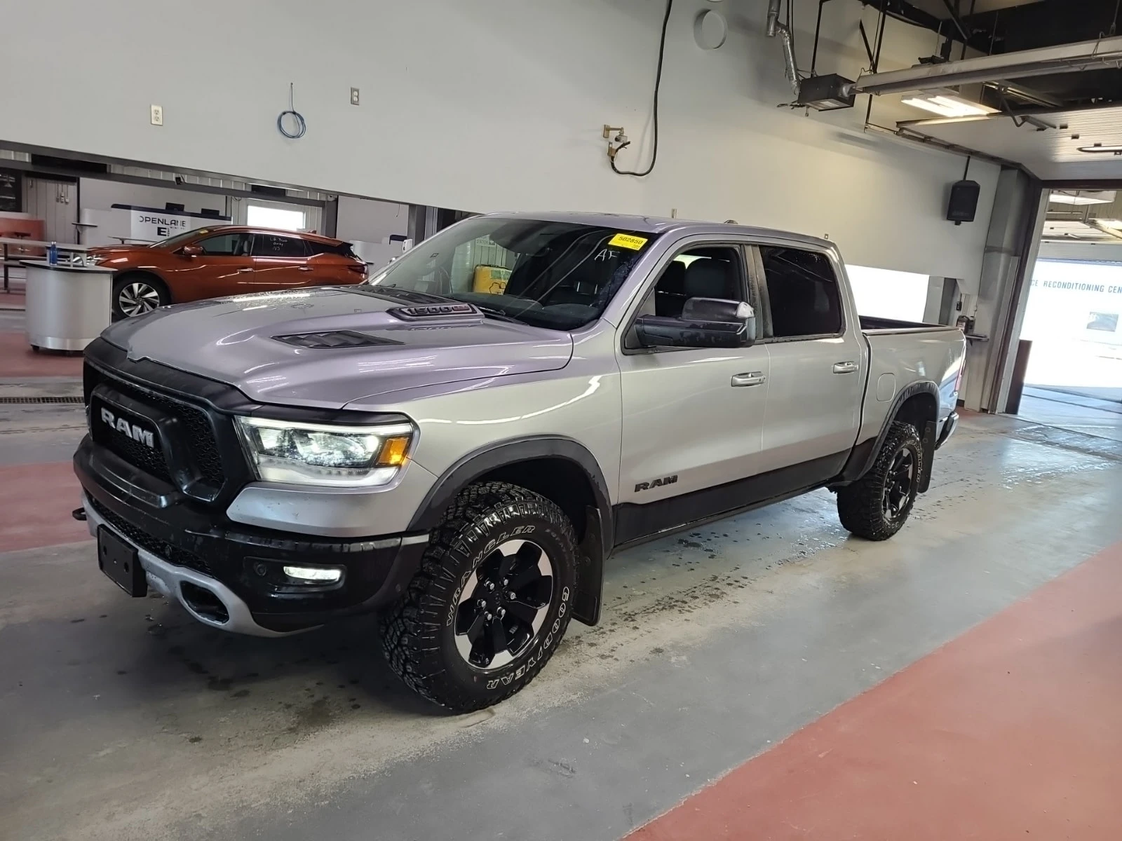Dodge RAM 1500 * REBEL CREW CAB SHORT BED * CARFAX * 