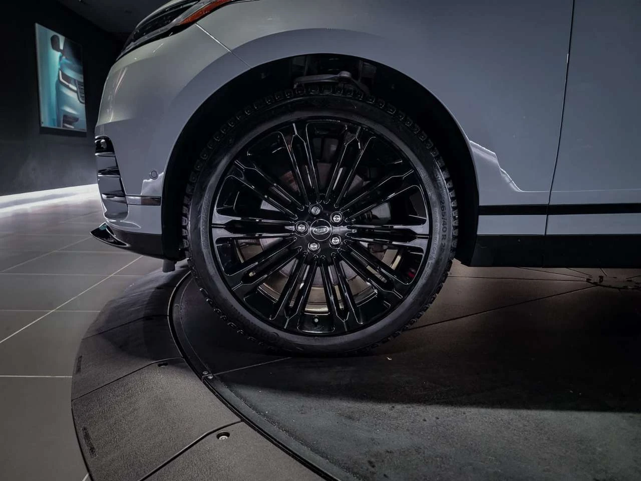 Land Rover Range Rover Velar 3.0L 6 Cyl | Black Exterior Pkg | 3D Surround Came | Mobile.bg � ����������� 10