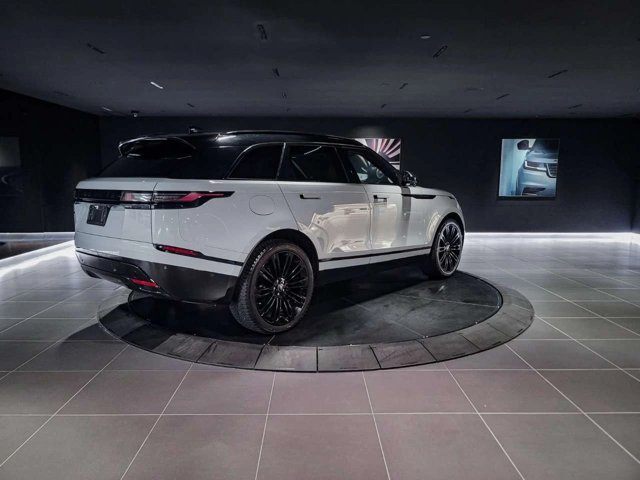 Land Rover Range Rover Velar 3.0L 6 Cyl | Black Exterior Pkg | 3D Surround Came | Mobile.bg � ����������� 5
