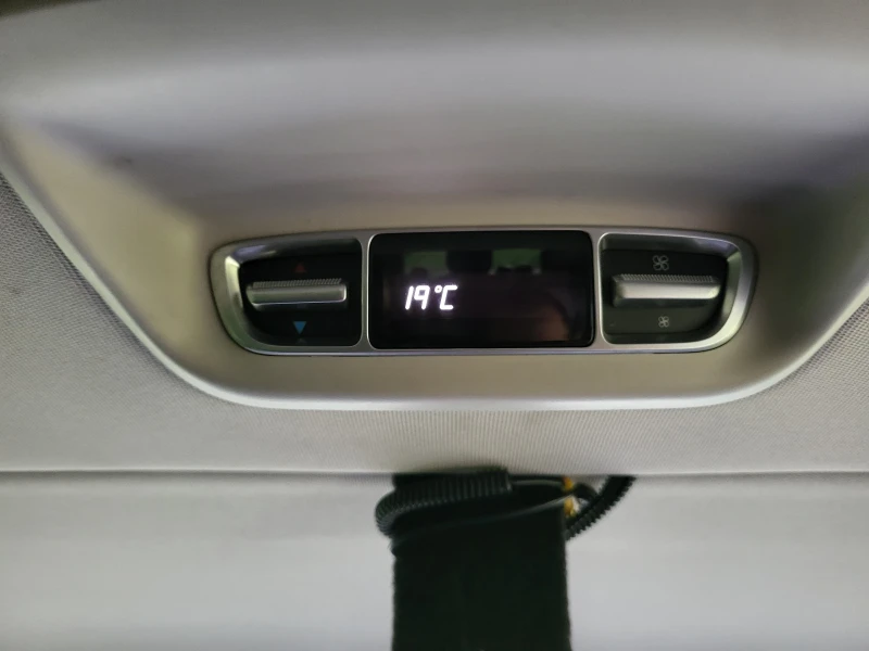 Mercedes-Benz V V 250, снимка 11 - Бусове и автобуси - 52097991