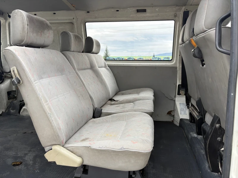 VW Transporter T-4  2, 5 TDI, снимка 7 - Бусове и автобуси - 52682514