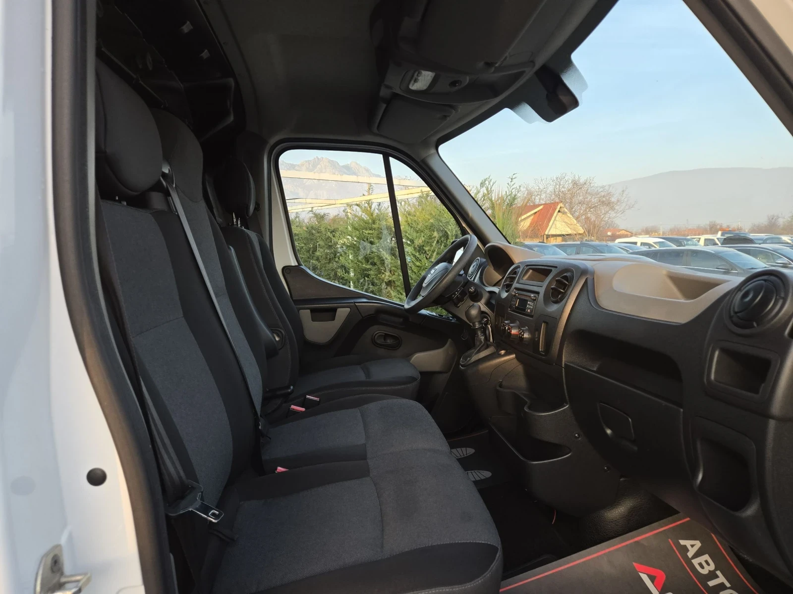 Nissan NV400 2.3DCI-131��= 6��= 188.000��= ��������= ��������� | Mobile.bg � ����������� 11