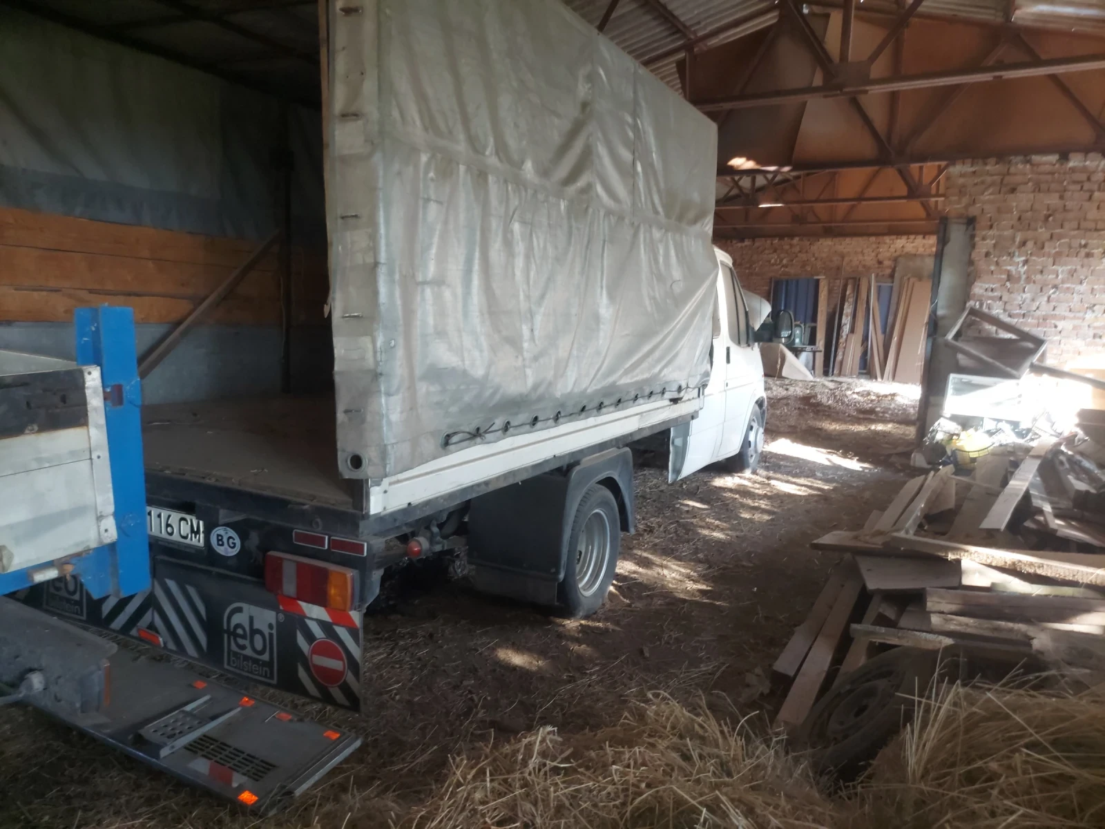 Ford Transit 2.5д - изображение 2