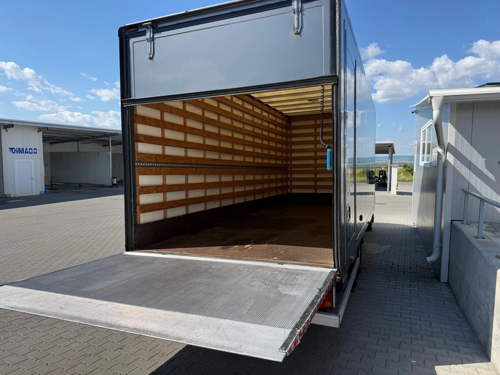 Iveco Daily 3.0, снимка 17 - Бусове и автобуси - 55282234