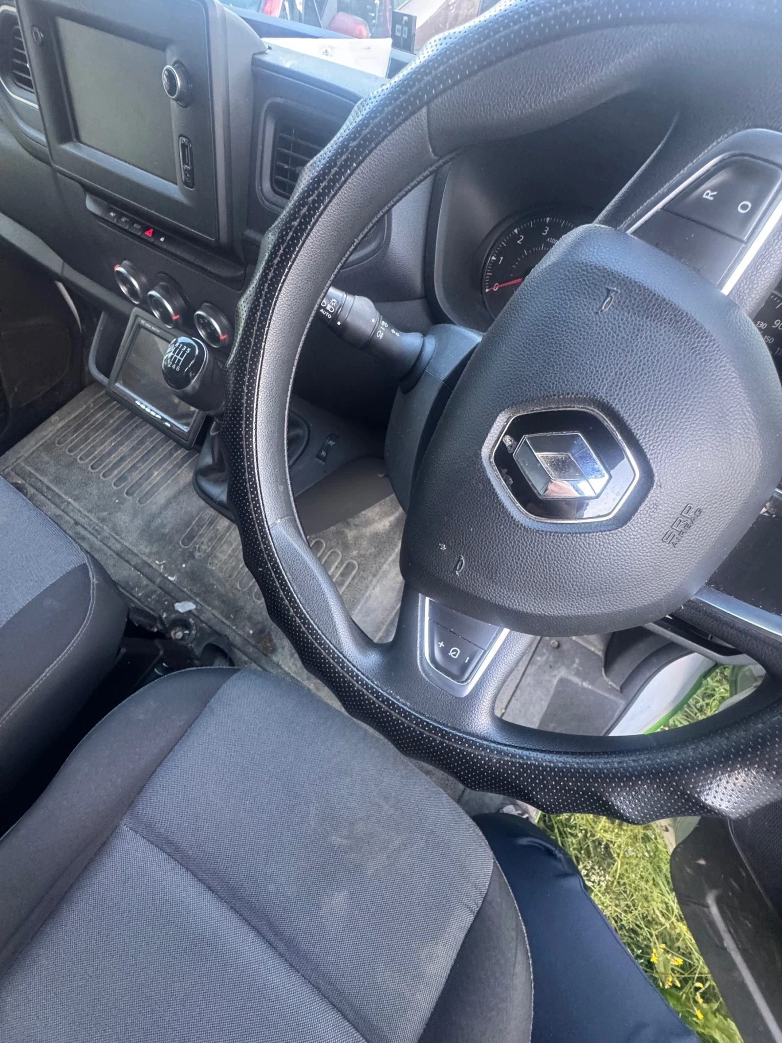 Renault Master Хладилен* 2.3dci TwinTurbo, снимка 6 - Бусове и автобуси - 55417247