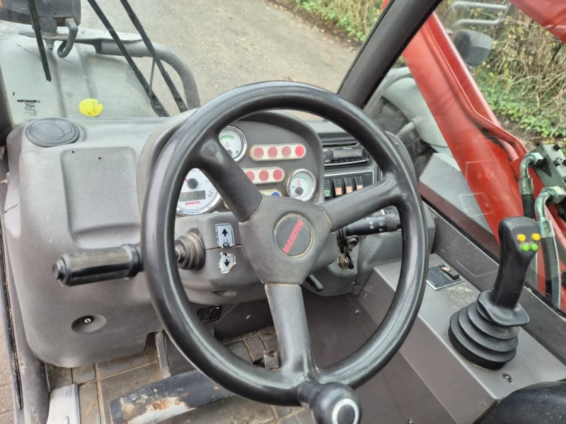Телескопичен товарач Manitou MLT 627 Turbo, снимка 5 - Селскостопанска техника - 52712757
