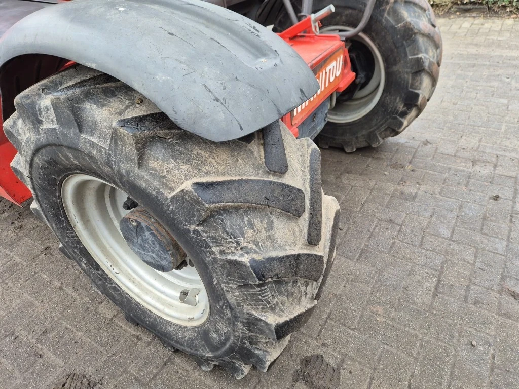 Телескопичен товарач Manitou MLT 627 Turbo - изображение 10