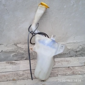 Казанче за чистачки Фиеста lll, снимка 2