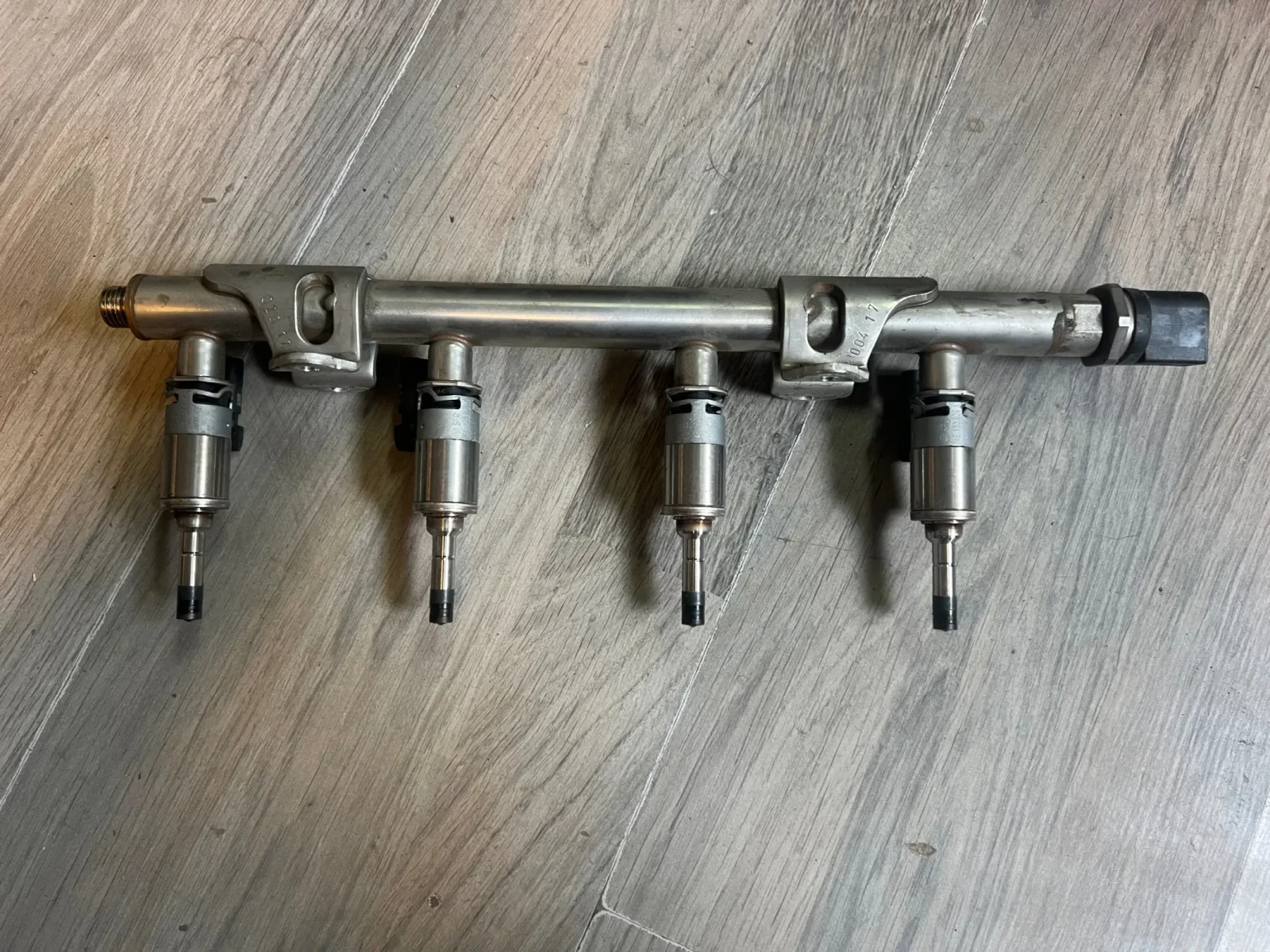 0261500354 ���� VW AUDI SEAT SKODA 1.4TSI 0 261 500 354 | Mobile.bg � ����������� 2