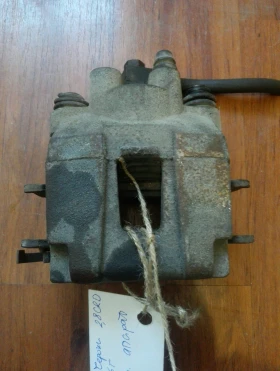 Спирачен апарат заден десен Джип Чероки 2.8црд