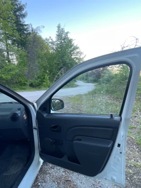 Dacia Logan, снимка 7