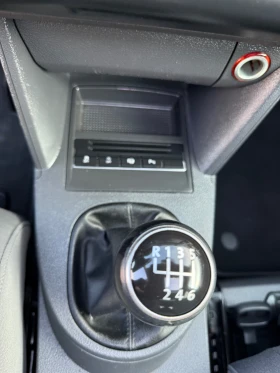 VW Touran 1.6  | Mobile.bg    10