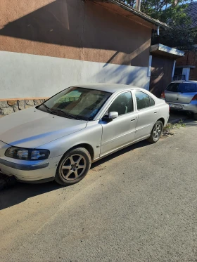     Volvo S60