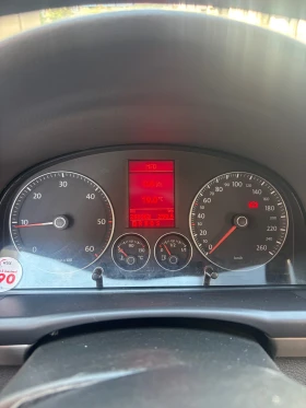 VW Touran - 4300 € - 20357792 8