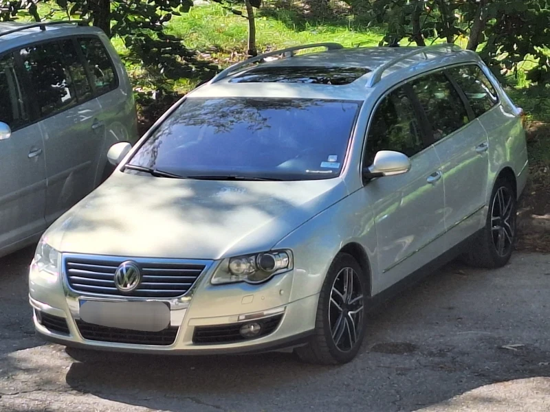 VW Passat 2.0 TDI, снимка 1 - Автомобили и джипове - 47569729