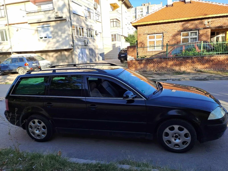 VW Passat, снимка 1 - Автомобили и джипове - 47931571