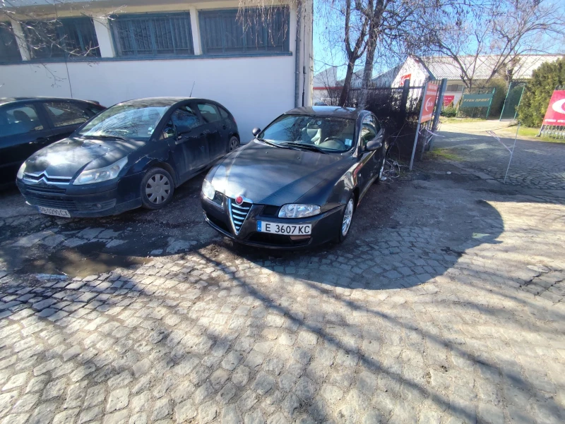 Alfa Romeo Gt, снимка 4 - Автомобили и джипове - 49379133