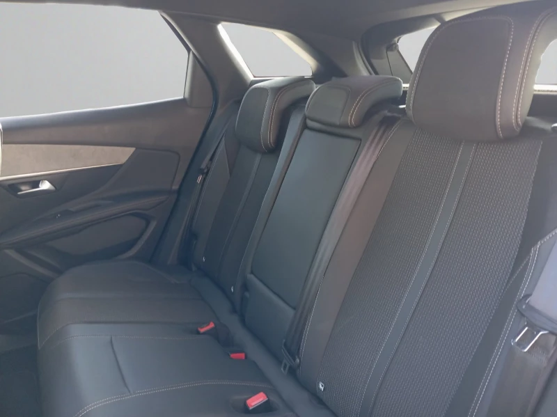 Peugeot 3008 New Line Up GT 1.6 Plug-in HYBRID 2WD 225 e-EAT8, снимка 12 - Автомобили и джипове - 51932758
