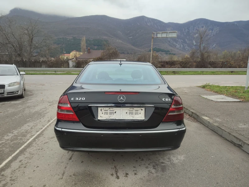 Mercedes-Benz E 320 320cdi 204cv, снимка 5 - Автомобили и джипове - 52771194