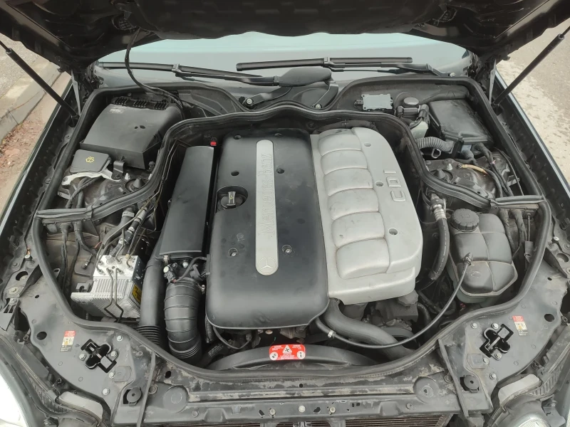 Mercedes-Benz E 320 320cdi 204cv, снимка 17 - Автомобили и джипове - 52771194