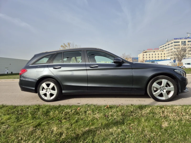 Mercedes-Benz C 180 Auto Sport Plus, снимка 3 - Автомобили и джипове - 52774807
