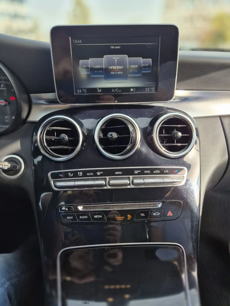 Mercedes-Benz C 180 Auto Sport Plus, снимка 9 - Автомобили и джипове - 52774807