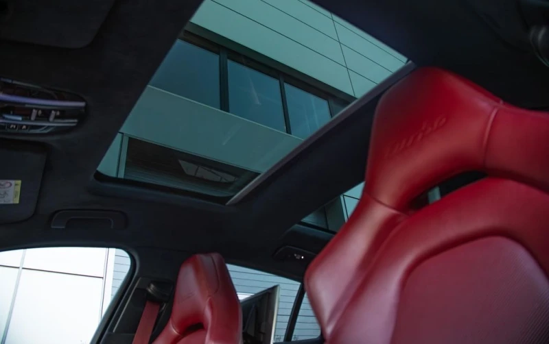 Porsche Panamera Turbo Sport Chrono, снимка 10 - Автомобили и джипове - 52845779