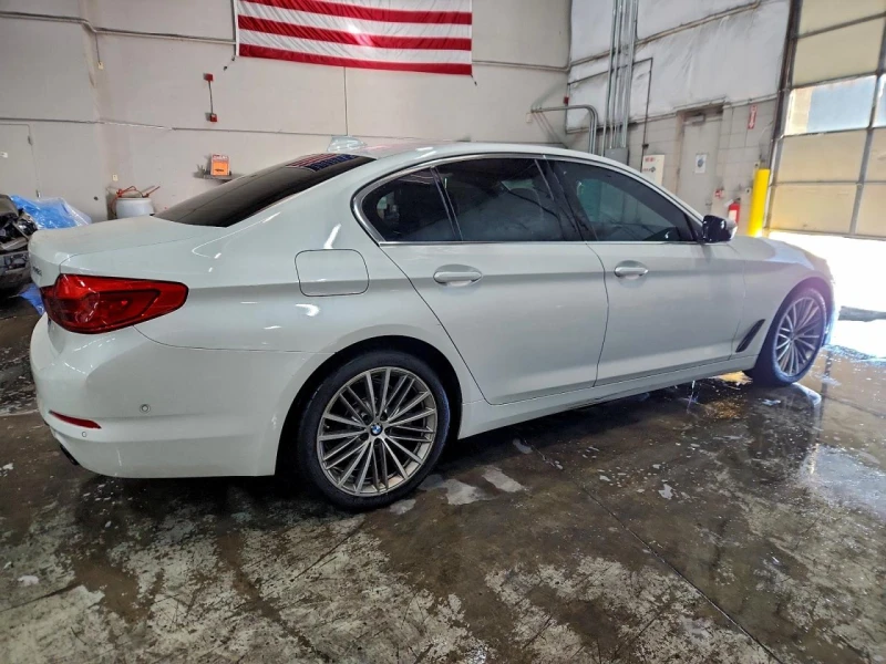 BMW 530 ПОДГРЕВ* КАМЕРА* КЕЙЛЕС* LANE* ASSIST, снимка 3 - Автомобили и джипове - 52848734