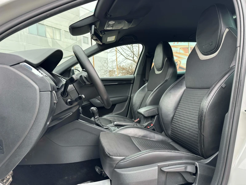 Skoda Octavia VRS, снимка 8 - Автомобили и джипове - 53536162