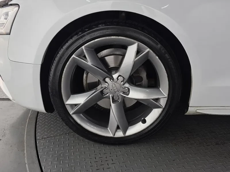Audi A5 2.0 TDI Quattro, снимка 5 - Автомобили и джипове - 55013047
