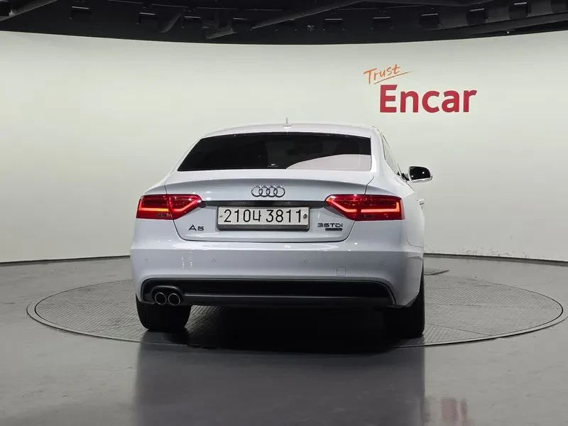 Audi A5 2.0 TDI Quattro, снимка 4 - Автомобили и джипове - 55013047