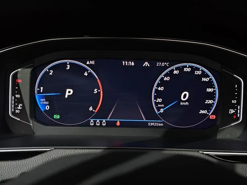 VW Passat 2.0 Tdi Prestige, снимка 8 - Автомобили и джипове - 55562266