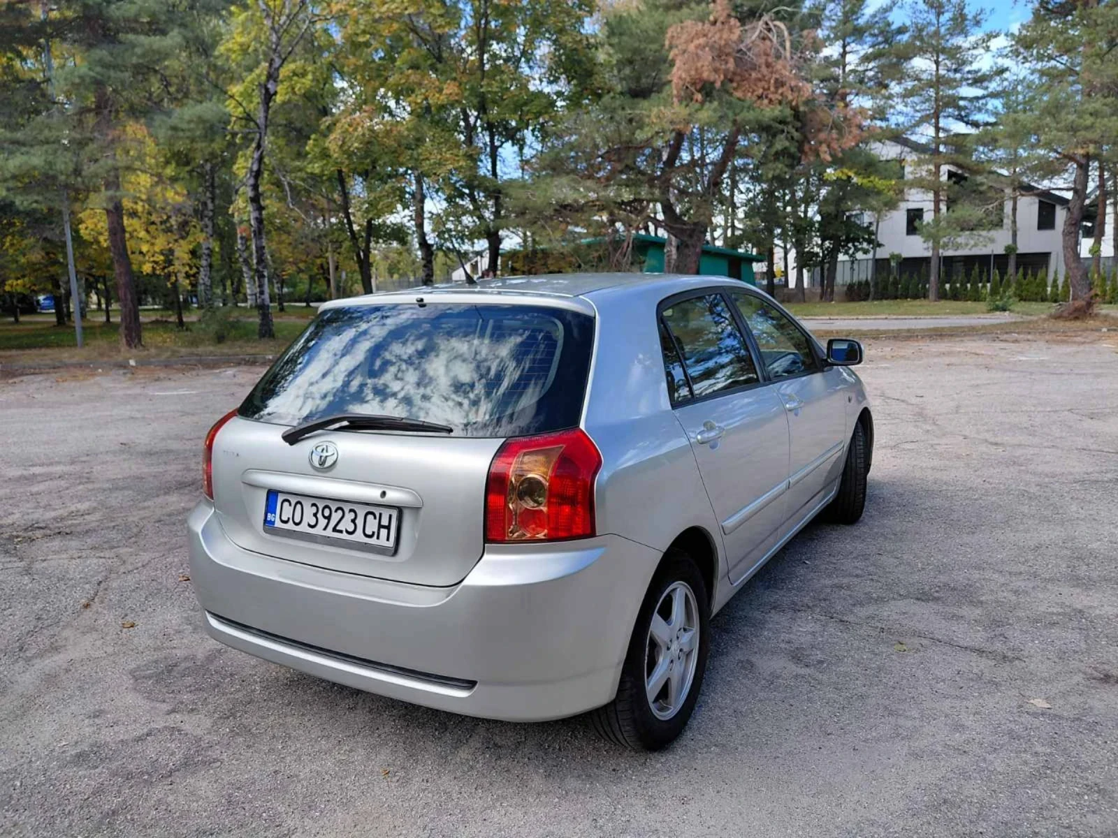 Toyota Corolla 1.4 D4D - изображение 7