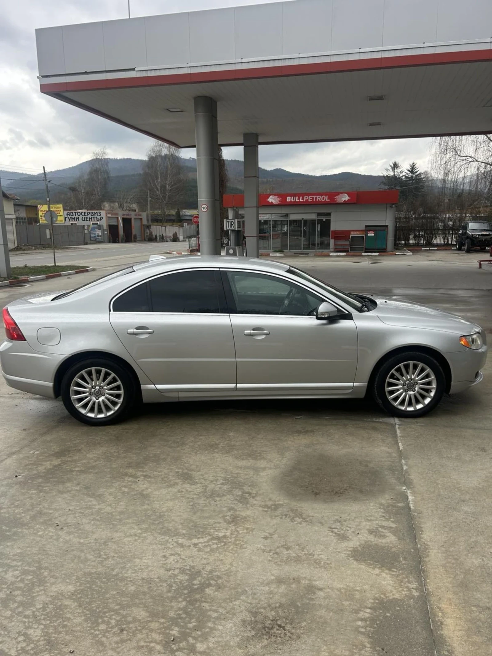 Volvo S80 D5 - изображение 4