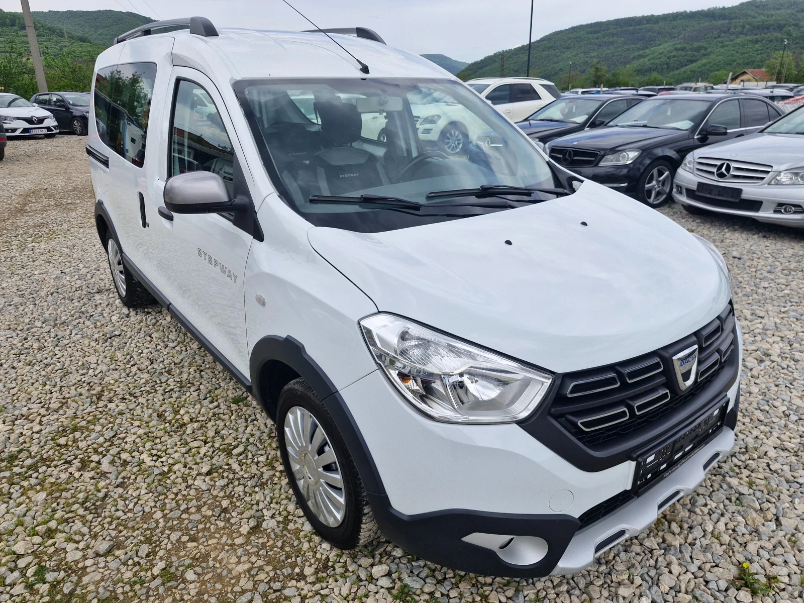 Dacia Dokker 1, 5dci* AC* STEPWAY* FACE*  - изображение 7