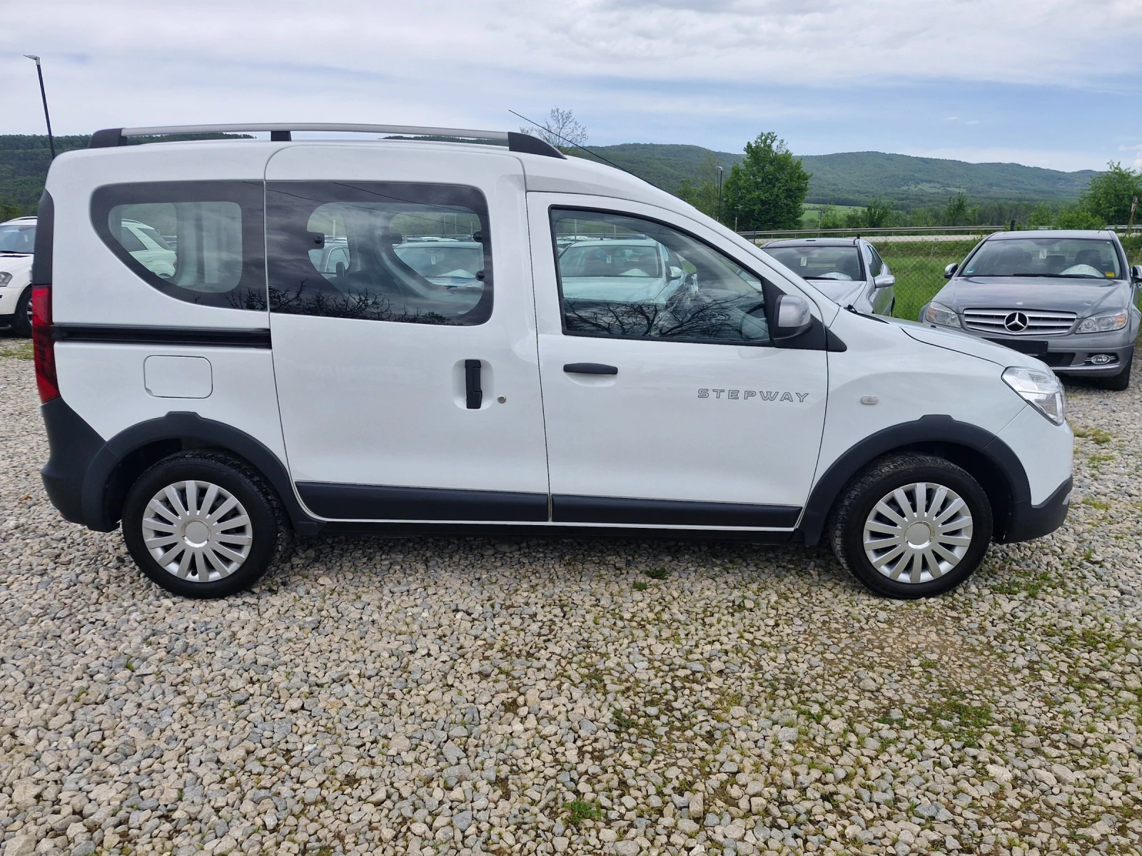 Dacia Dokker 1, 5dci* AC* STEPWAY* FACE*  - изображение 6