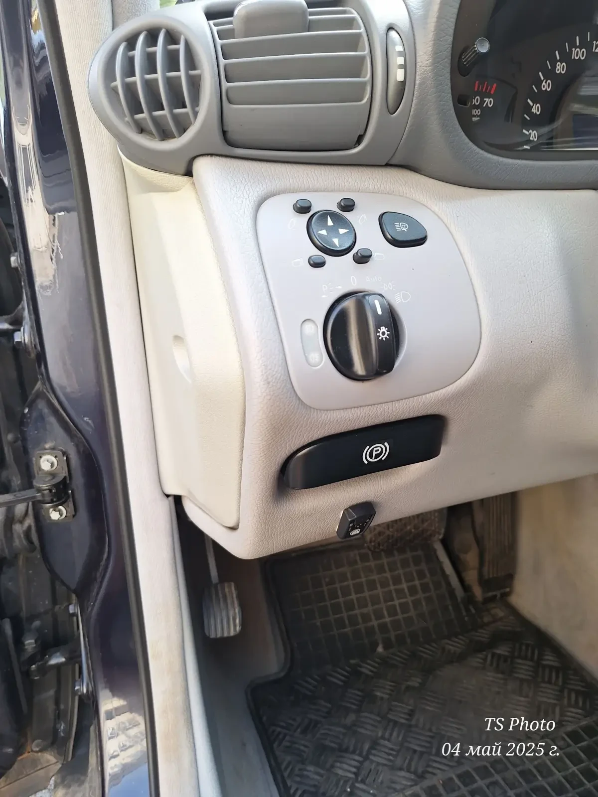 Mercedes-Benz C 320  Mercedes c320 Elegance,  Бензин/Газ  Xenon  - изображение 9