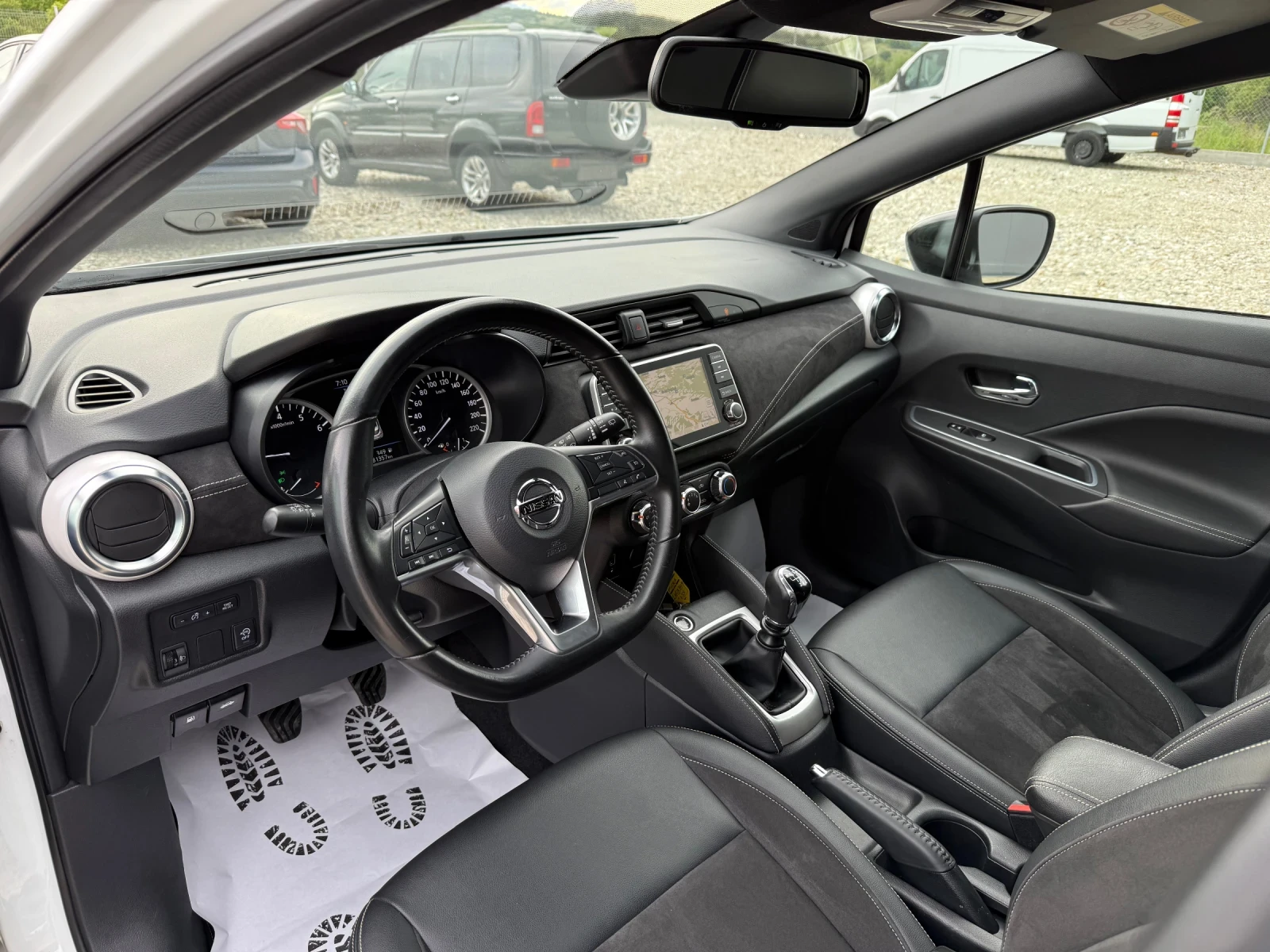 Nissan Micra 1.0i N-SPORT - изображение 9