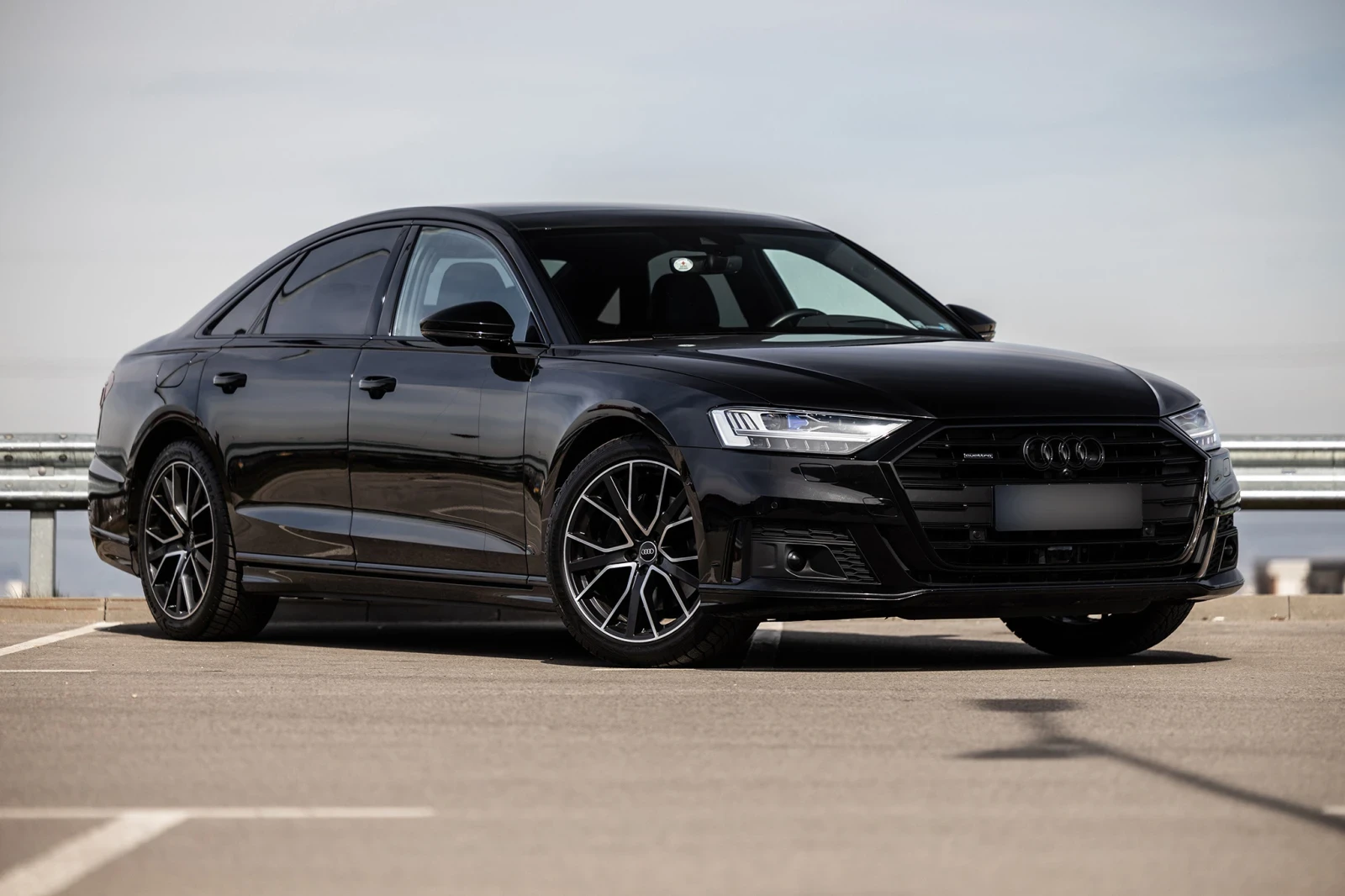Audi A8 S-LINE С ГАРАНЦИЯ - изображение 8