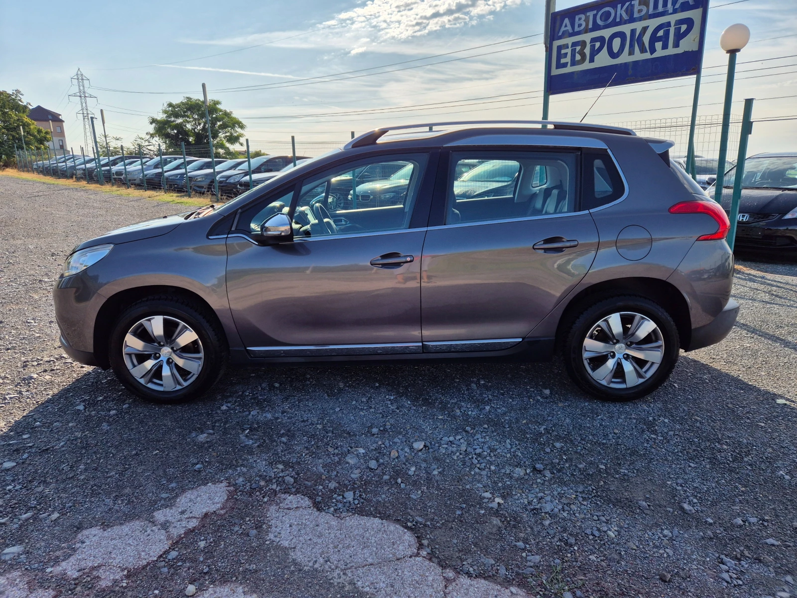 Peugeot 2008 1.6HDI - изображение 2