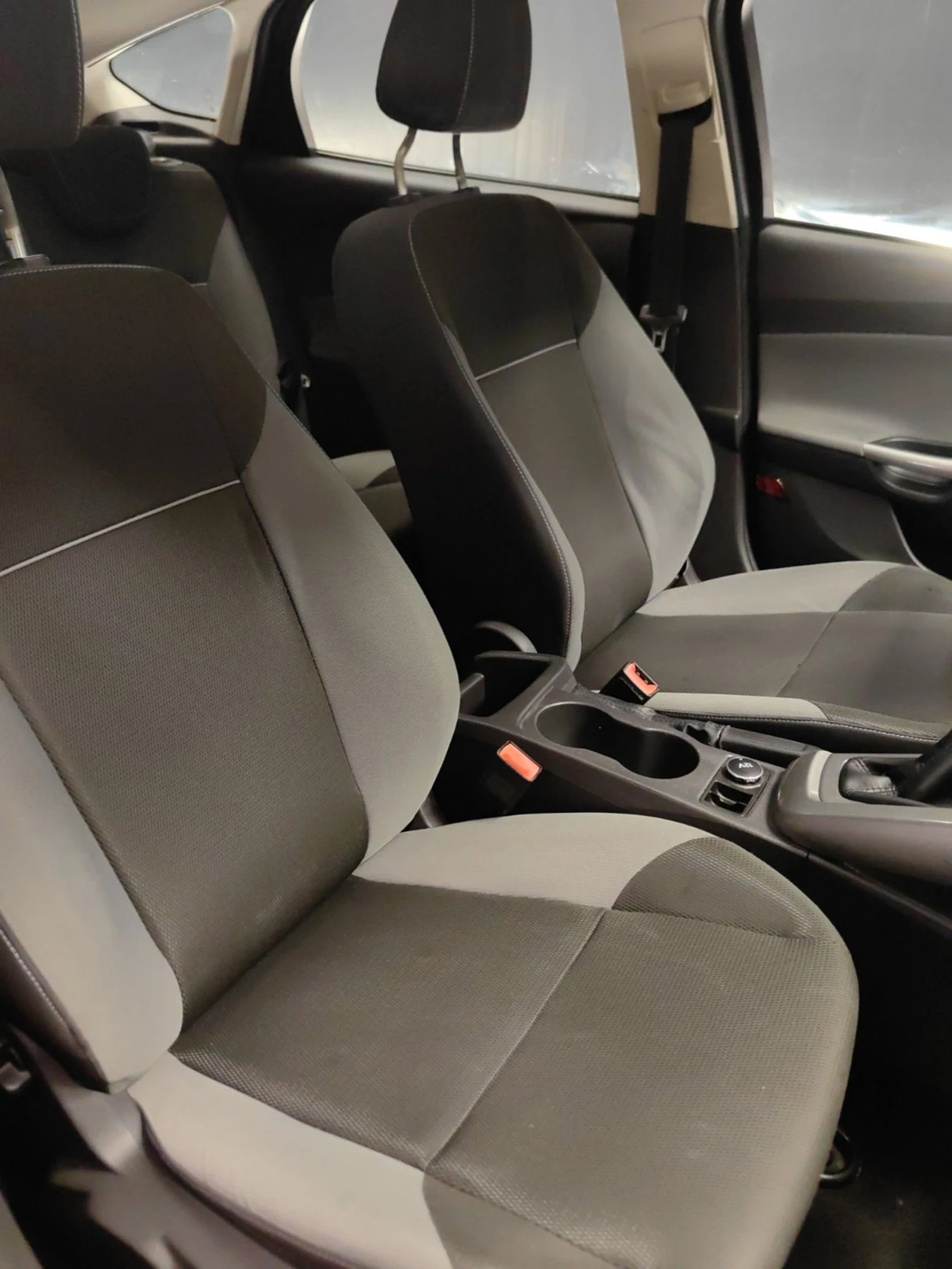Ford Focus 1.6 * FACE* MULTI* CLIMA* AUX* КАТО НОВ - изображение 8