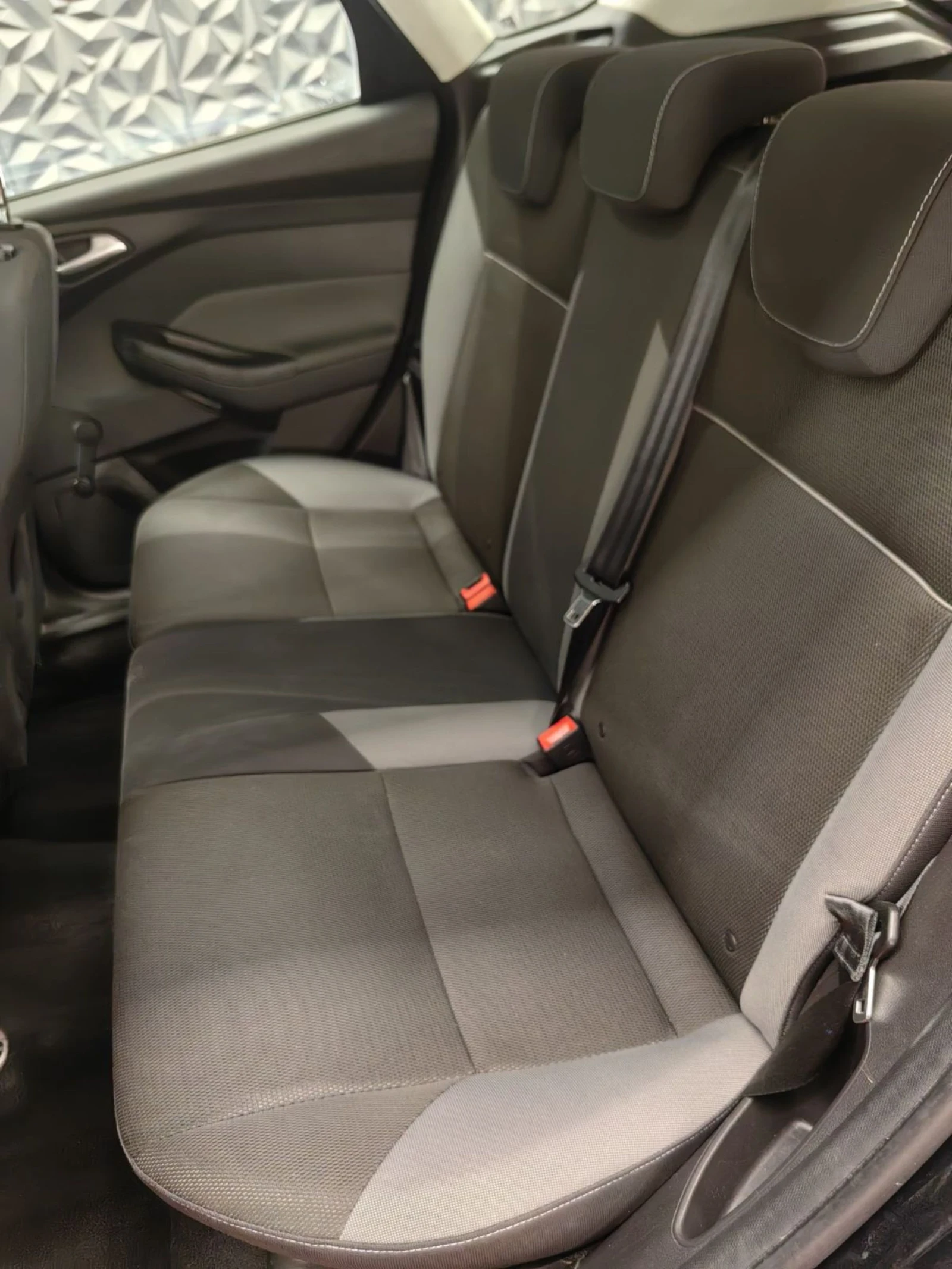 Ford Focus 1.6 * FACE* MULTI* CLIMA* AUX* КАТО НОВ - изображение 5