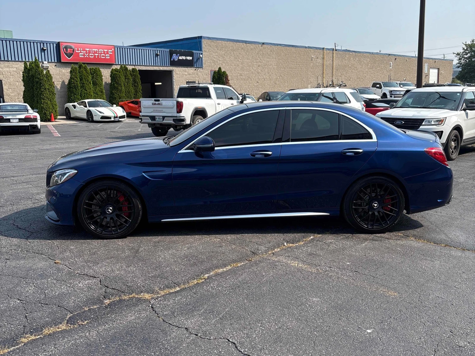 Mercedes-Benz C 63 AMG S * * CARFAX * * АВТО КРЕДИТ * *  - изображение 3